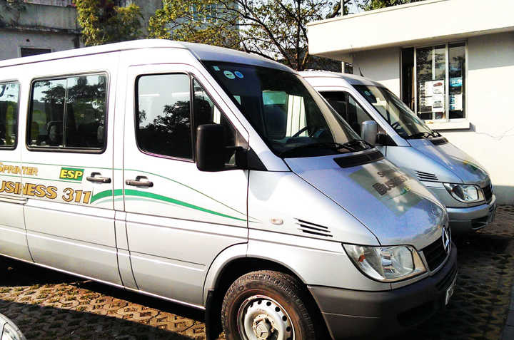 Cho thuê xe Mercedes Sprinter 16 chỗ